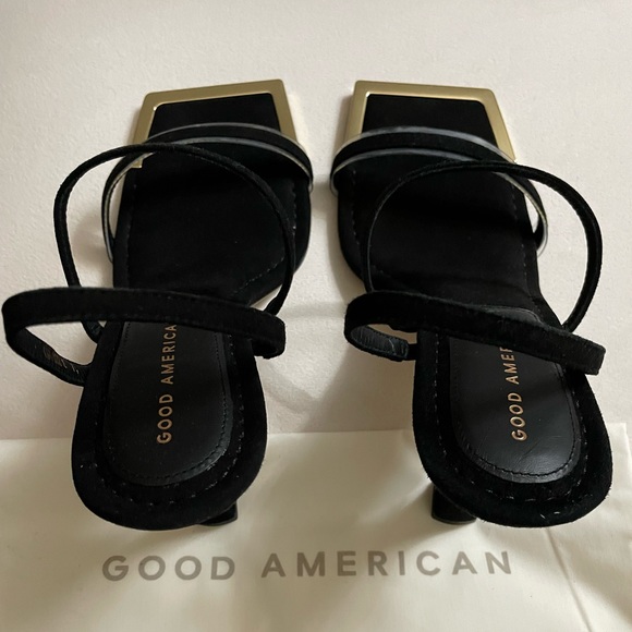 NIB Good American The Standout Square Toe Sandal Heels in Black Suede Size 9 - Picture 9 of 14